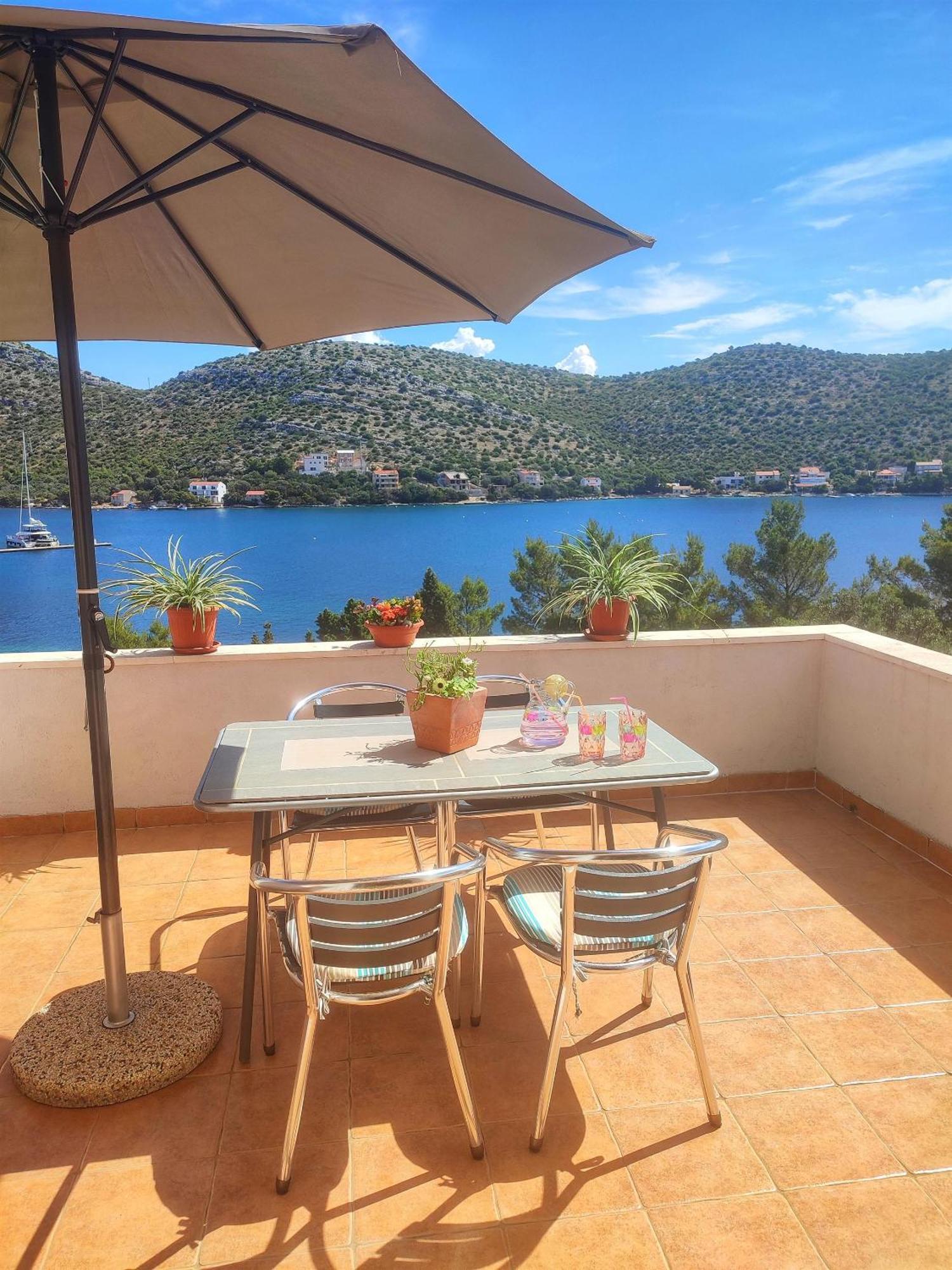 Apartments Vesna Lastovo Kültér fotó